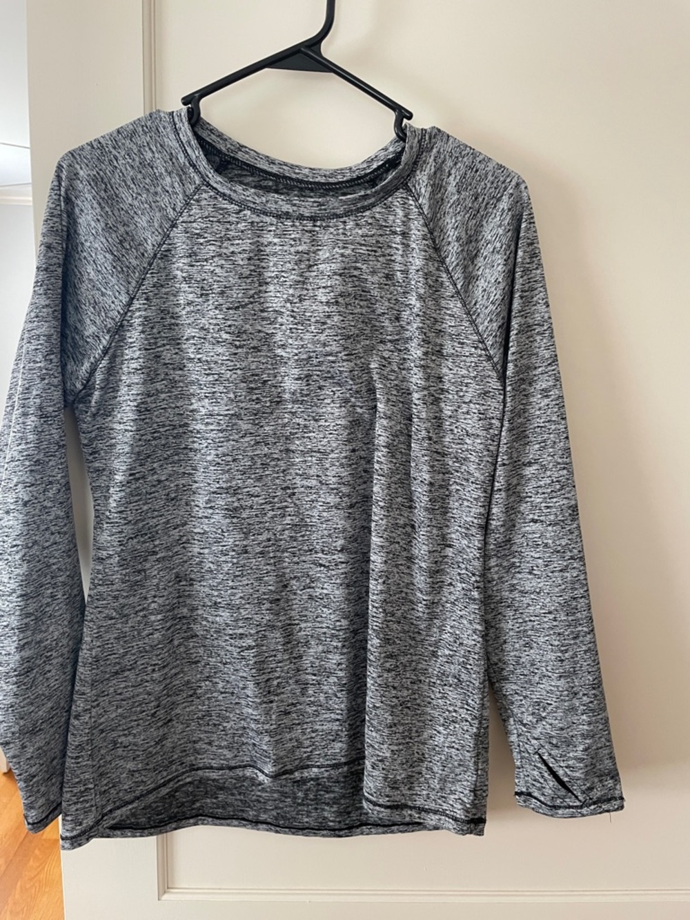 Women’s Heather Gray Long Sleeve Tee